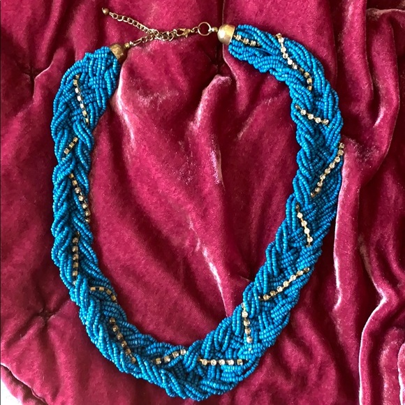 🌟$5 Braided Beaded Necklace - Picture 4 of 5
